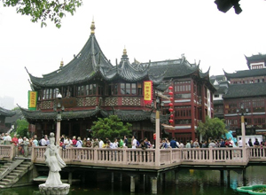 Chenghuangmiao Bazzar 